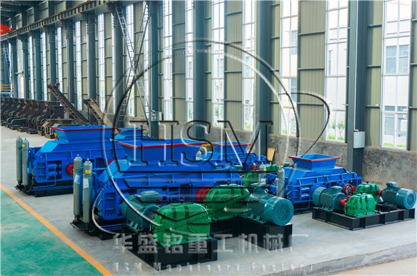 液壓對(duì)輥破碎機(jī)